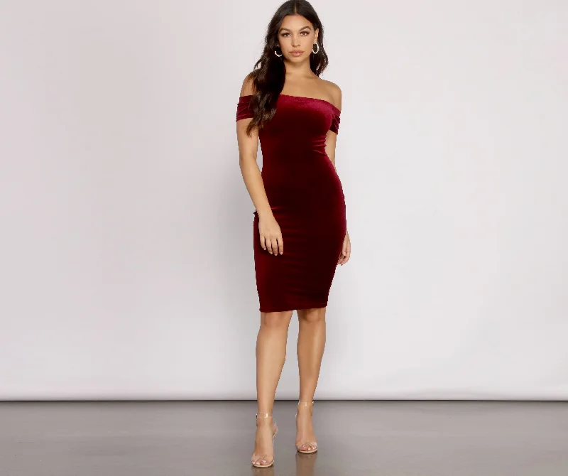 velvet-luxe-bodycon-midi-dress-051010900300