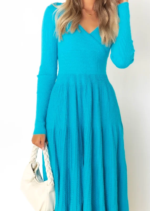 alise-knit-midi-dress-blue