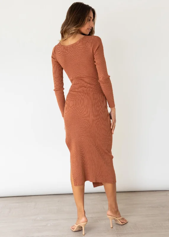 dekota-knit-midi-dress-choc