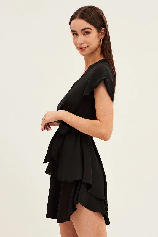 Black Short Sleeve Mini Skater Dress