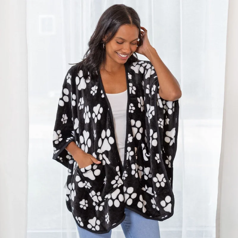 87476-super-cozy-paw-print-pocket-shawl