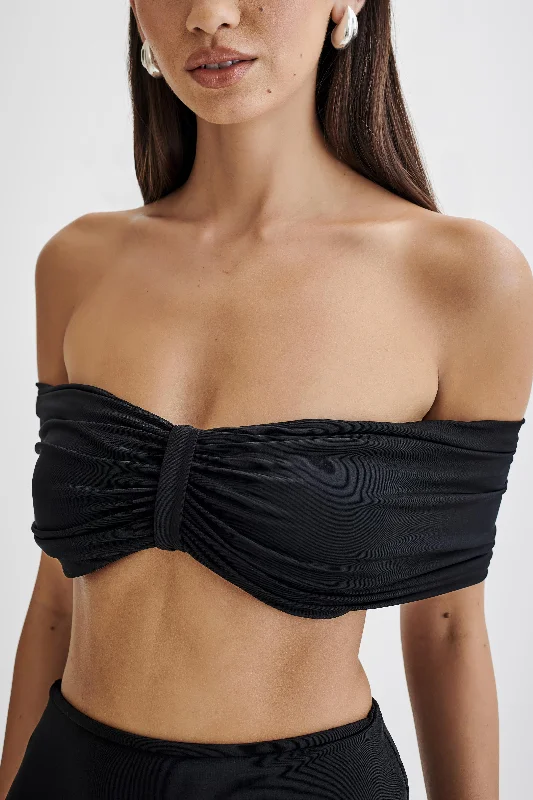 amber-slinky-crop-top-black