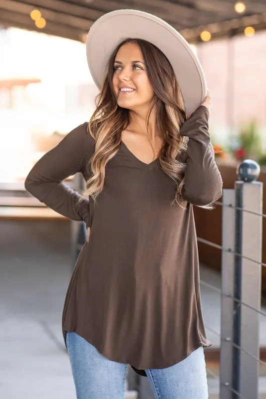 Brown V-Neck Dolphin Hem Basic Top