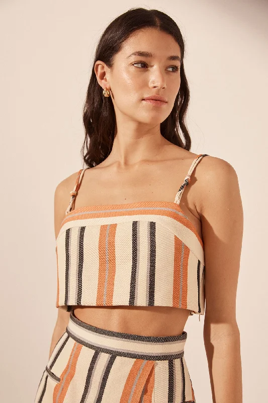 celia-knotted-strap-crop-top