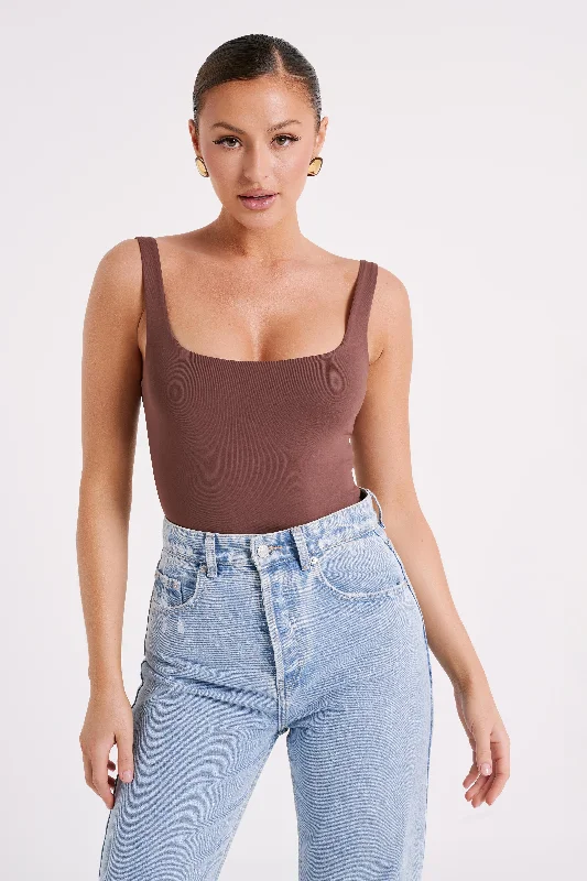 charlie-recycled-scoop-neck-bodysuit-mocha