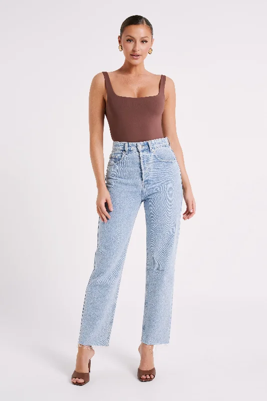 charlie-recycled-scoop-neck-bodysuit-mocha