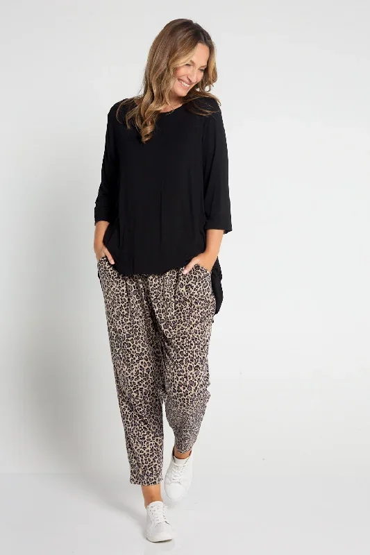 dani-pants-animal-print