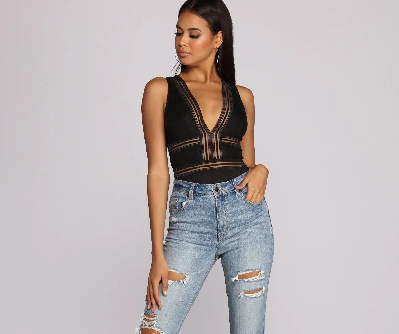 go-deep-lace-v-bodysuit-060030013001