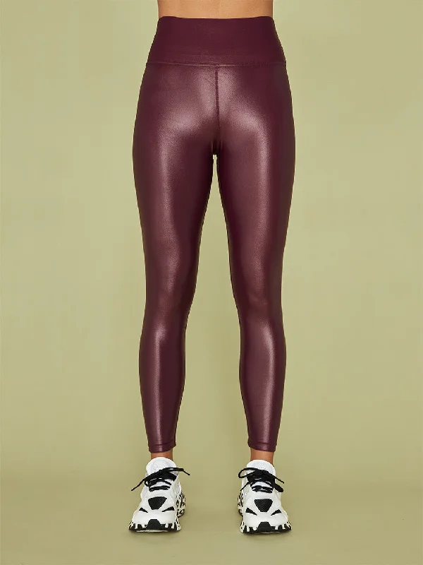 high-rise-7-8-legging-in-takara-shine-4-dark-amethyst