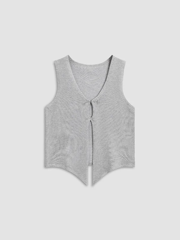 leisure-hook-and-eye-vest