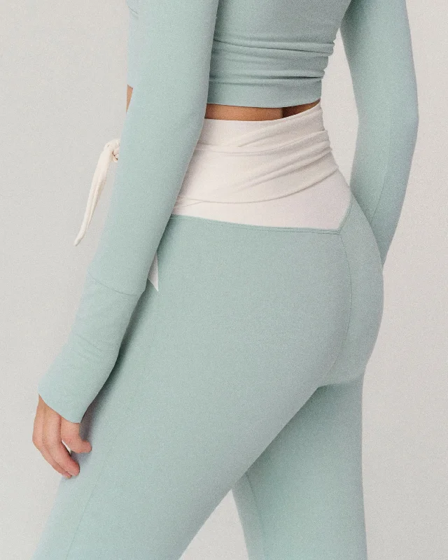 oscar-leggings-opal-blue-cream-combo