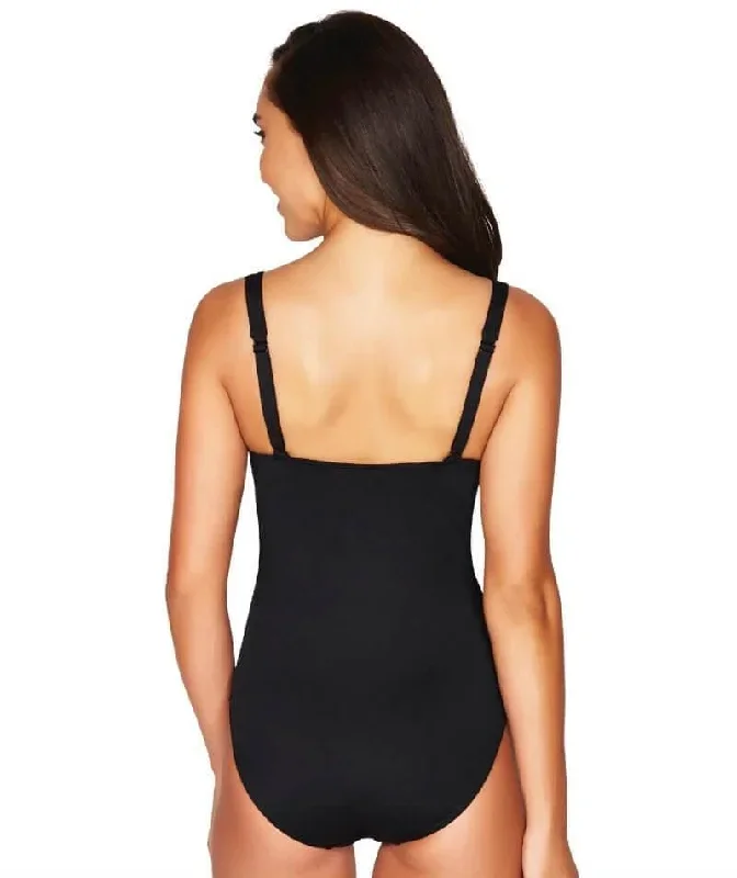 sea-level-essentials-twist-front-b-dd-cup-one-piece-swimsuit-black