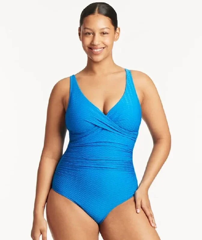 Sea Level Honeycomb Cross Front A-DD Cup One Piece Swimsuit - Capri