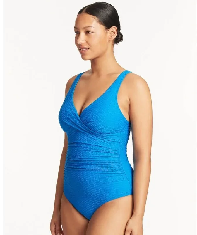 sea-level-honeycomb-cross-front-a-dd-cup-one-piece-swimsuit-capri