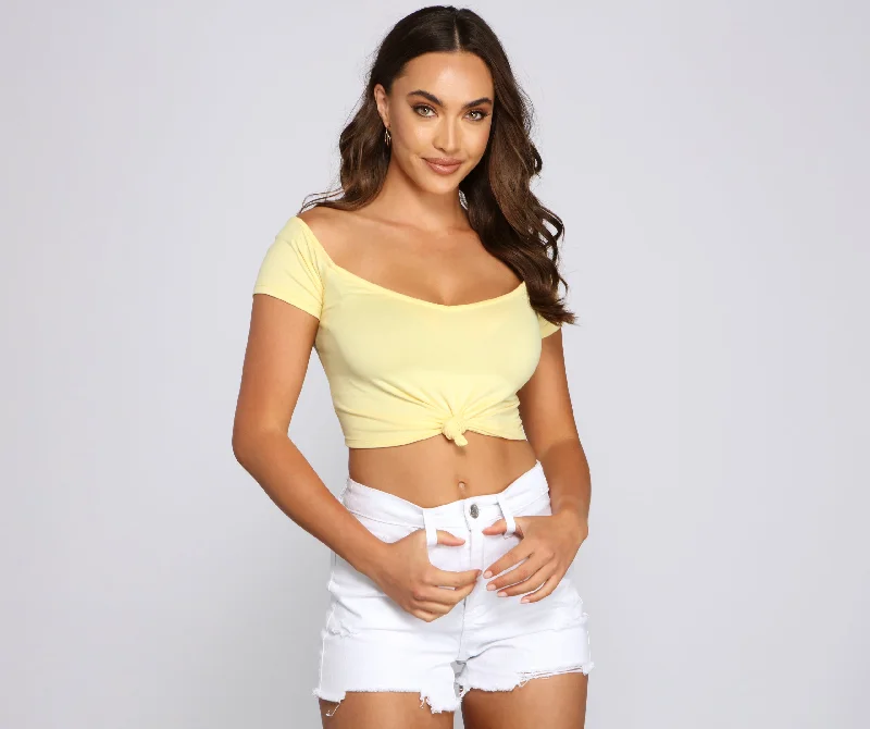 sweet-and-simple-crop-top-060013347100