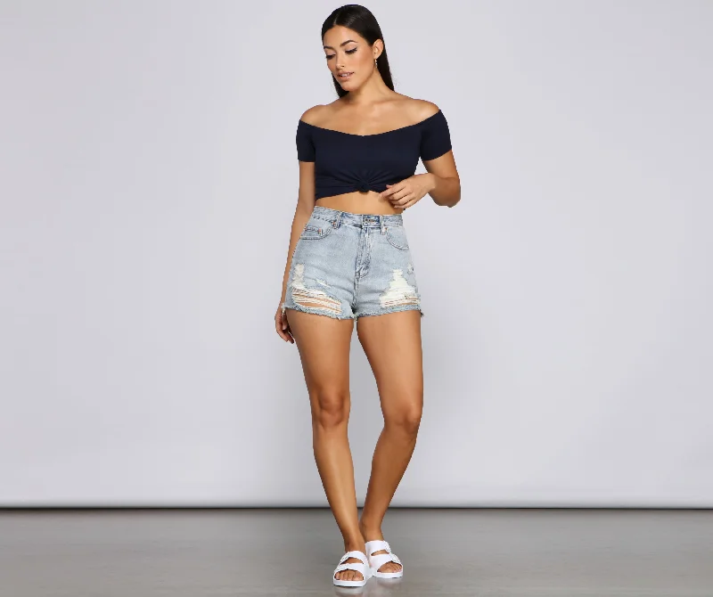 sweet-and-simple-crop-top-060013347100