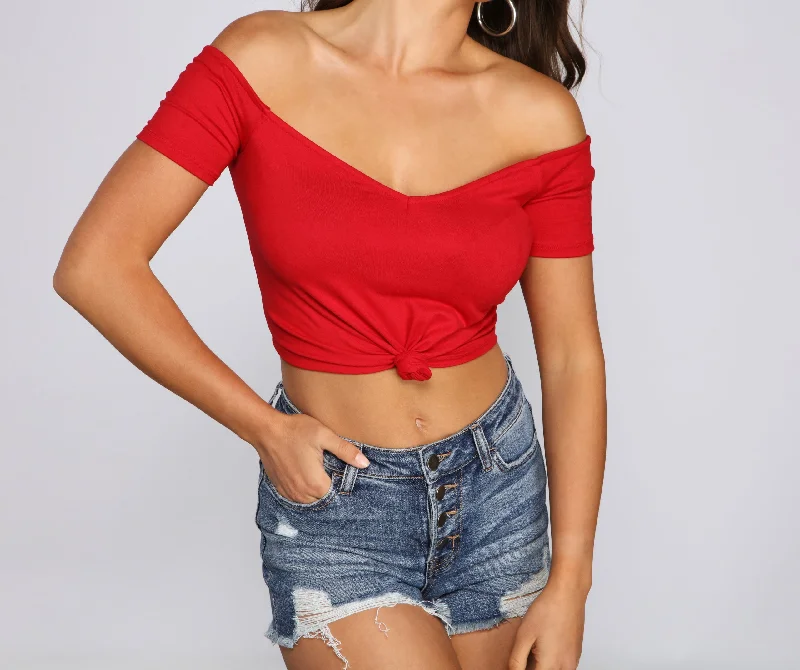 sweet-and-simple-crop-top-060013347100