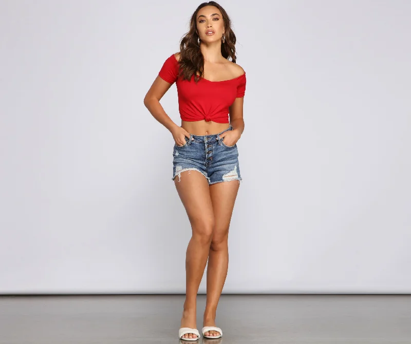 sweet-and-simple-crop-top-060013347100